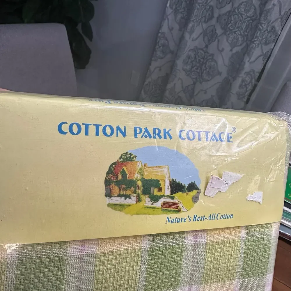 Cotton Park Cottage Plaid Pastel Color Yellow green 60x102